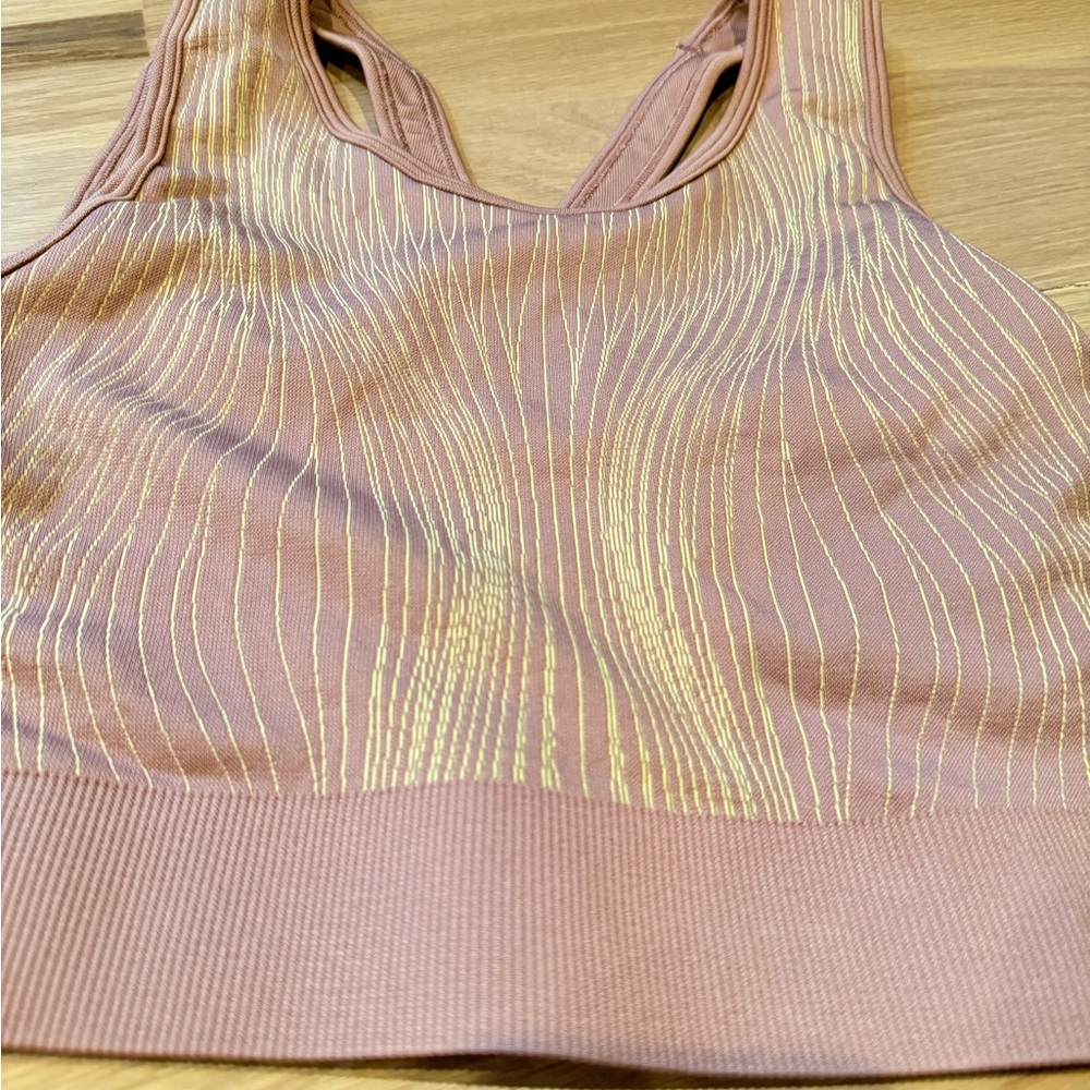 Nike yoga sports athletic top